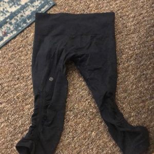 Lululemon Blue Crop leggings
